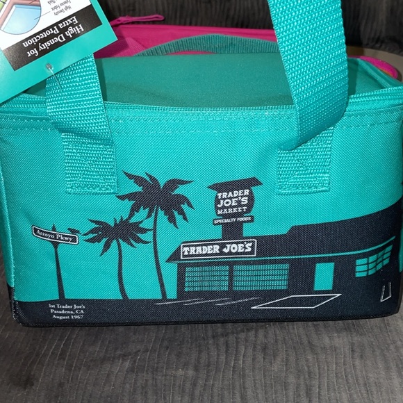 (2) Trader Joe’s Mini Insulated Bag Set - Picture 4 of 6